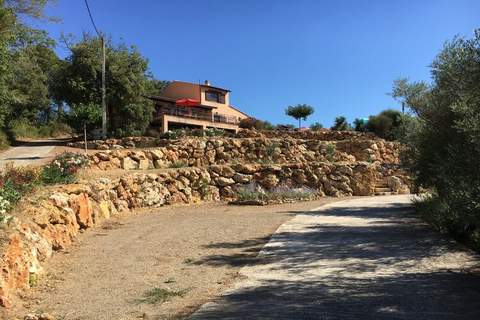 Scotties Castle - Ferienunterkunft in Saint-Antonin-du-Var (6 Personen)
