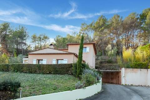 Villa Elvima - Ferienunterkunft in Seillans (10 Personen)