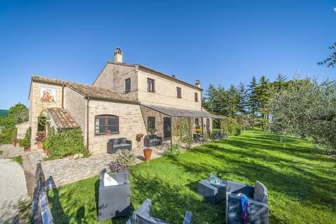 Casannona - Ferienhaus in Fermo (10 Personen)