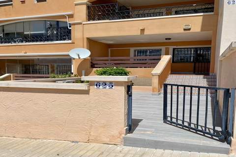 Bungalow - Ferienunterkunft in Torrevieja (4 Personen)