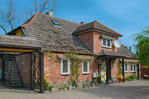 Apartment south - Bäuerliches Haus in Darlowo (6 Personen)