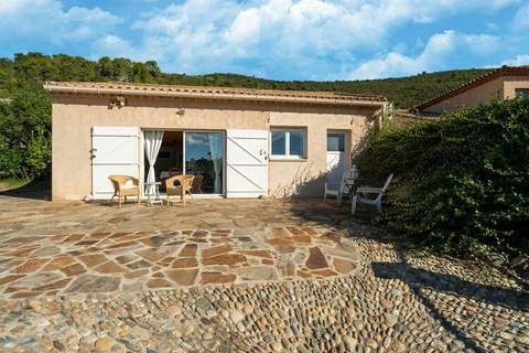 Sourire du Soleil - Ferienunterkunft in Montouliers (6 Personen)