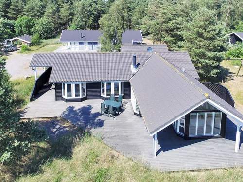 Ferienhaus Ansgar - all inclusive - 150m from the sea  in 
Aakirkeby (Dnemark)