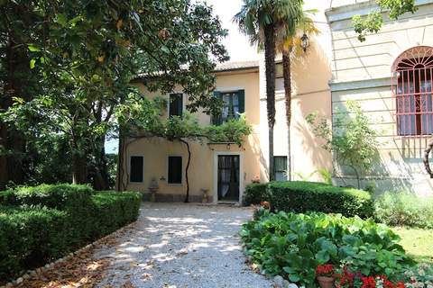 Villa Fiorita Uno - Schloss in Romano d'Ezzelino (8 Personen)