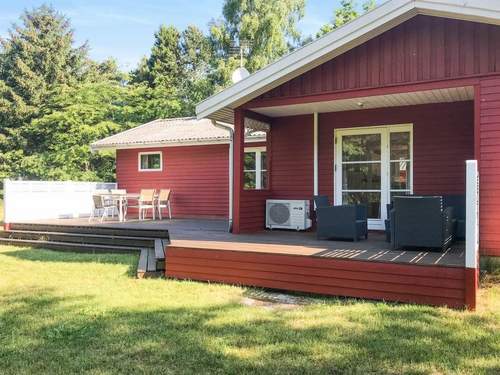 Ferienhaus Majken - all inclusive - 300m from the sea in Bornholm  in 
Aakirkeby (Dnemark)