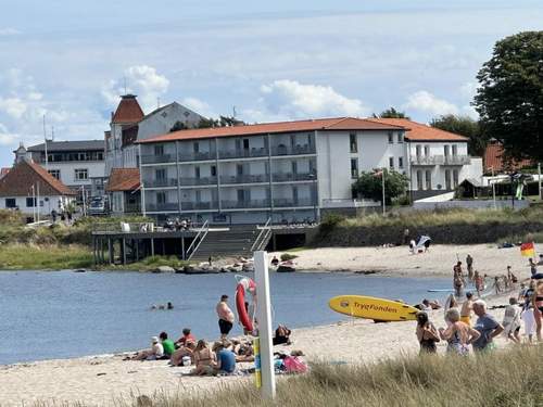 Ferienwohnung, Appartement Ramona - 10m from the sea in Bornholm