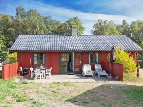 Ferienhaus Loke - 300m from the sea