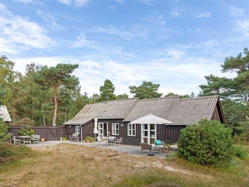 Ferienhaus LÃ¦ff - 50m from the sea in Bornholm