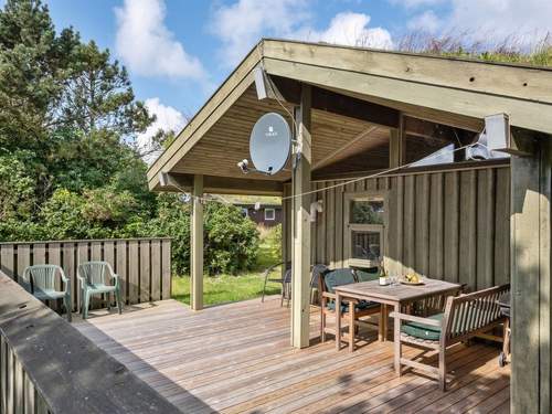 Ferienhaus Aiva - 1.5km from the sea