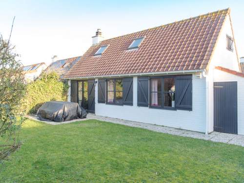 Ferienhaus V32 with parking and shared pool