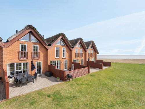 Ferienhaus Perttu - 3.5km from the sea
