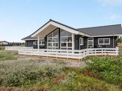 Ferienhaus Niesina - from the sea