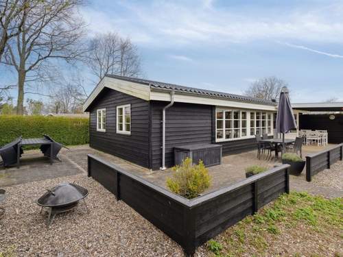 Ferienhaus Mahalia - 300m from the sea
