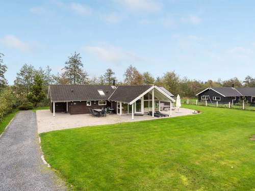 Ferienhaus Enid - 700m from the sea