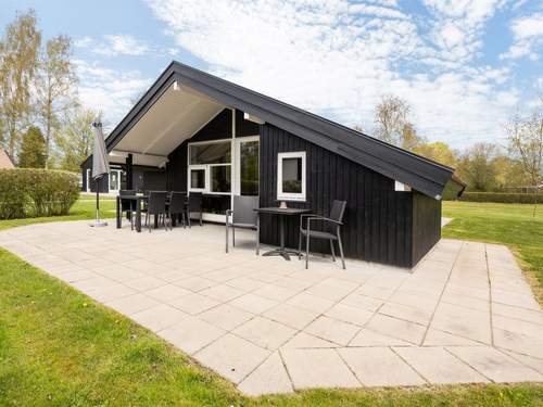 Ferienhaus Uolevi - 200m from the sea