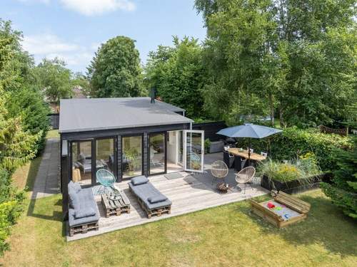 Ferienhaus Edin - 400m from the sea