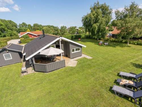 Ferienhaus Niska - 300m from the sea