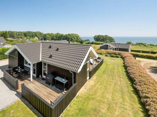 Ferienhaus Fridtjof - 100m from the sea
