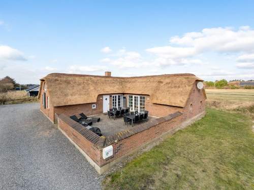 Ferienhaus Lemmikki - 1.5km from the sea