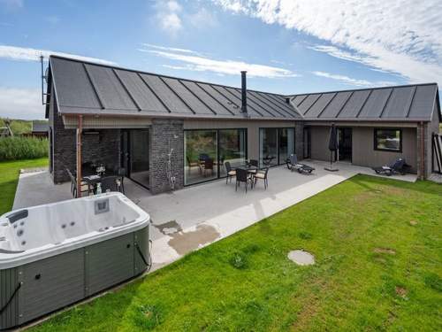 Ferienhaus Pejo - 950m from the sea