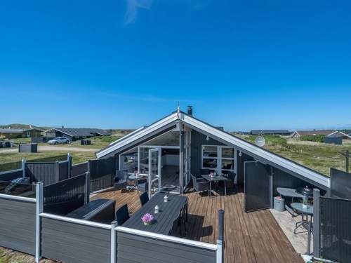 Ferienhaus Henning -  from the sea