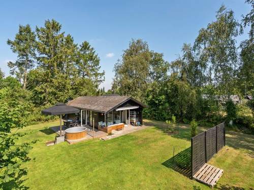 Ferienhaus Edny - all inclusive - 210m from the sea  in 
Idestrup (Dnemark)