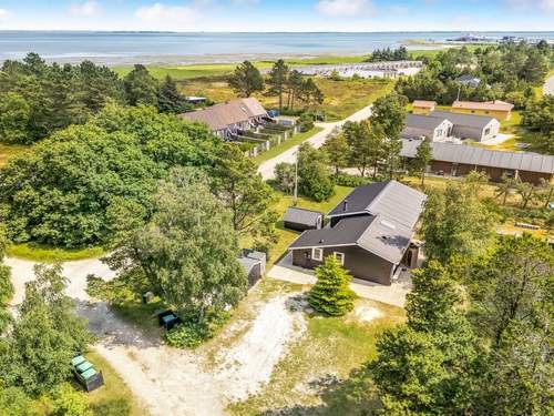 Ferienhaus Riekje - 2.3km from the sea