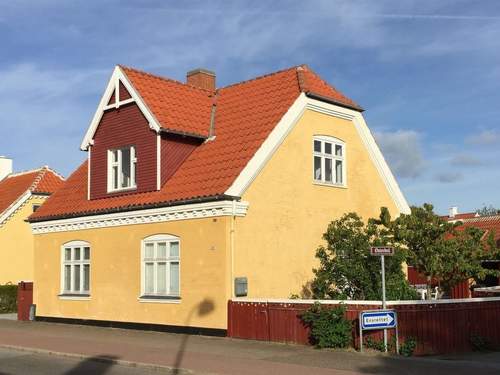 Ferienhaus Reko - 500m from the sea
