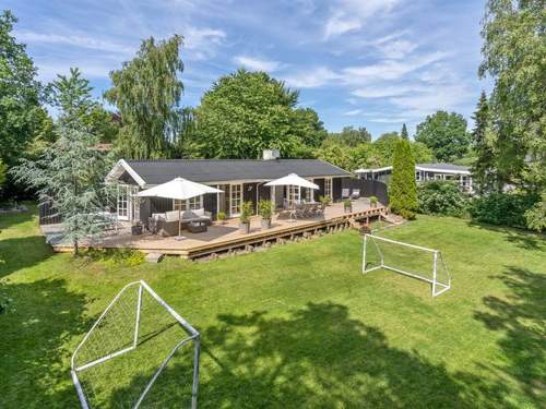 Ferienhaus Kaino - 700m from the sea