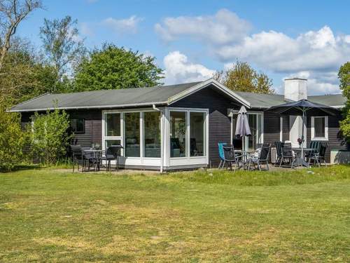 Ferienhaus Frellaf - all inclusive - 250m from the sea in Djursland and Mols