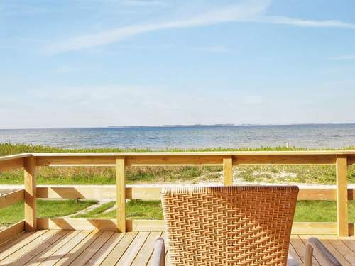 Ferienhaus Bertold - 20m from the sea in Funen