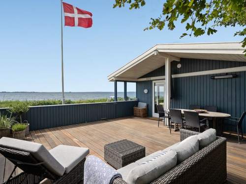 Ferienhaus Pellervo - 20m from the sea in Funen