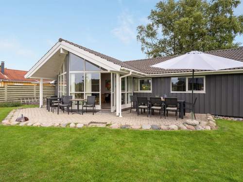 Ferienhaus Tashina - all inclusive - 200m from the sea  in 
Grenaa (Dnemark)