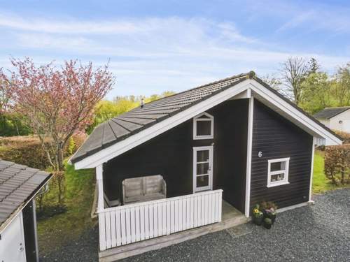 Ferienhaus Holmwith - 200m from the sea