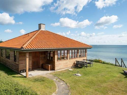 Ferienhaus Botmar - all inclusive - 10m from the sea  in 
Ullerslev (Dnemark)