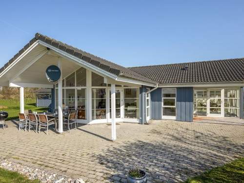 Ferienhaus Bara - all inclusive - 600m from the sea  in 
Humble (Dnemark)