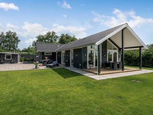 Ferienhaus Cholena - 700m from the sea