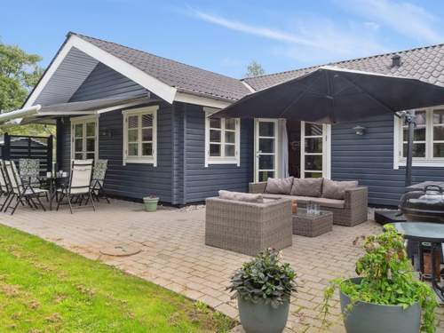 Ferienhaus Aldis - all inclusive - 300m from the sea in Lolland, Falster and Mon