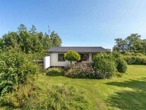 Ferienhaus Henrich - 300m from the sea in Lolland, Falster and Mon
