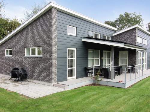 Ferienhaus Bjerne - 200m from the sea