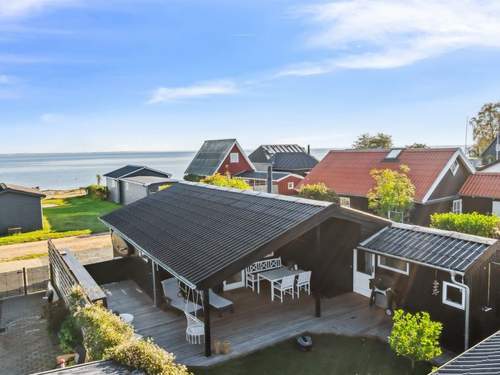 Ferienhaus Pedersen - all inclusive - 50m from the sea  in 
Sjlund (Dnemark)