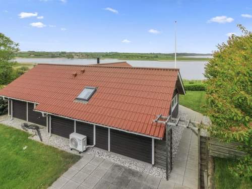 Ferienhaus Pirkka - 50m to the inlet