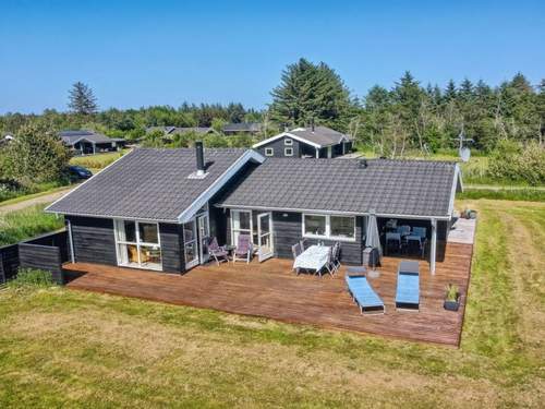 Ferienhaus Hampus - 500m from the sea in NE Jutland