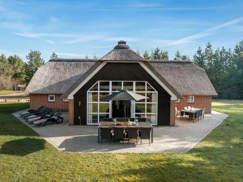 Ferienhaus Dorris - 4.3km from the sea