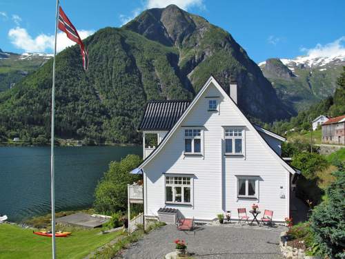 Ferienhaus Villa Esefjord (FJS003)