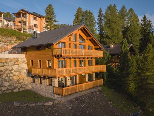 Ferienhaus mit 4 Schlafzimmern & Sauna