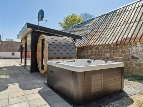 Ferienhaus Hidde - 200m from the sea