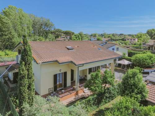 Ferienwohnung Magnolia  in 
Marina di Massa (Italien)