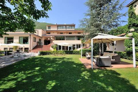 Trilocale - Ferienunterkunft in Foligno (5 Personen)
