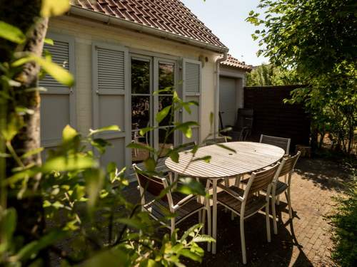 Ferienhaus Vissershuis 61 with parking